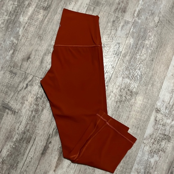 Lululemon Align High-Rise Pant 25” in a burnt Orange 🍊 ❤️😊 - Picture 1 of 5